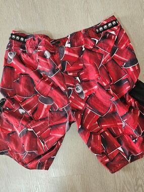 Metal Mulisha D-Lush Boardshorts Swim Surf Size 42 Beer Pong Red Solo Cup